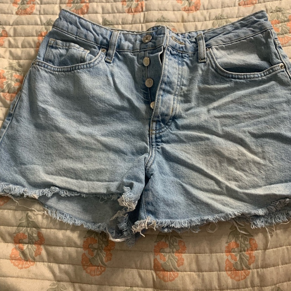 Forever 21 Blue Jean Shorts High-Waisted Distressed